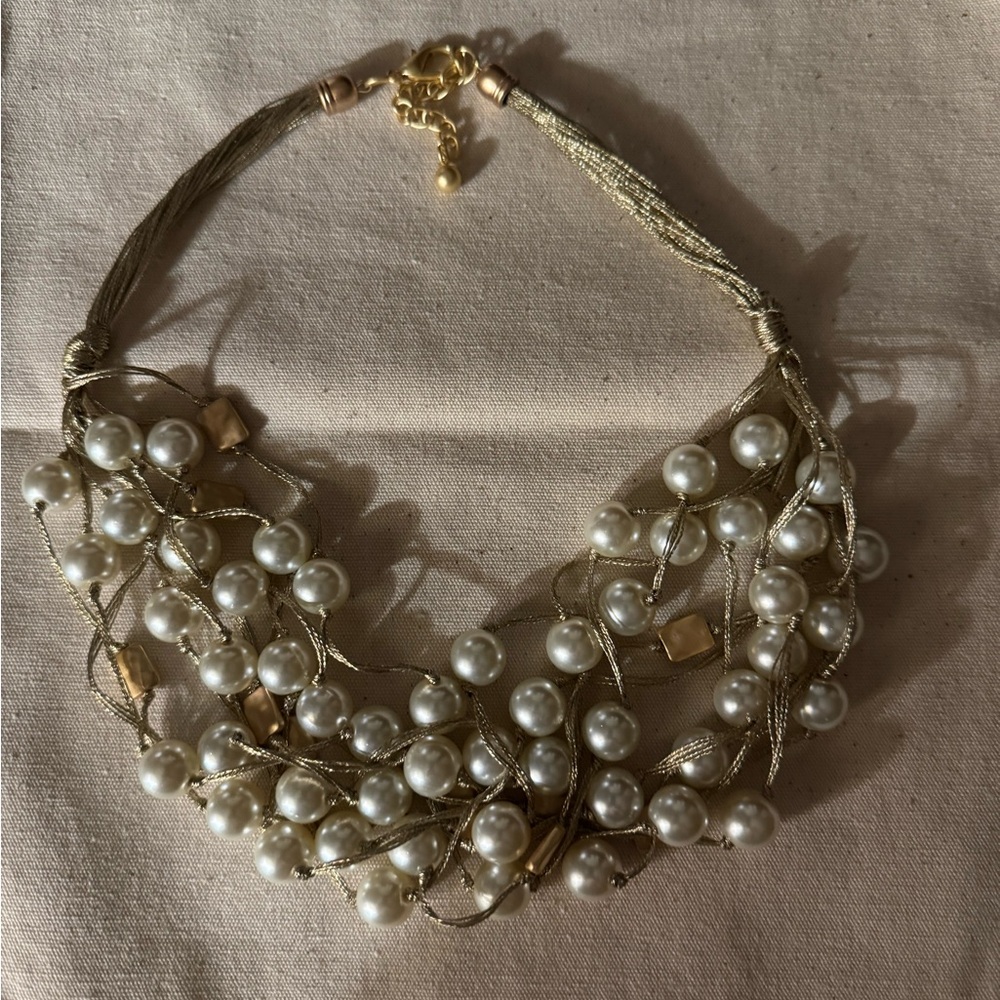 NEW Pearl & Gold necklace multi strand